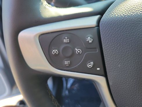 Used 2023 GMC Terrain SLT w/ Tech Package FWD image 25