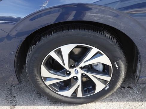 Used 2024 Subaru Legacy Premium image 9