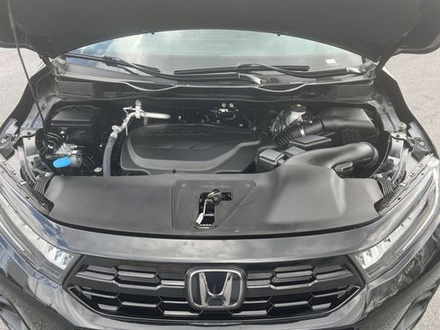 Used 2025 Honda Odyssey Touring image 27