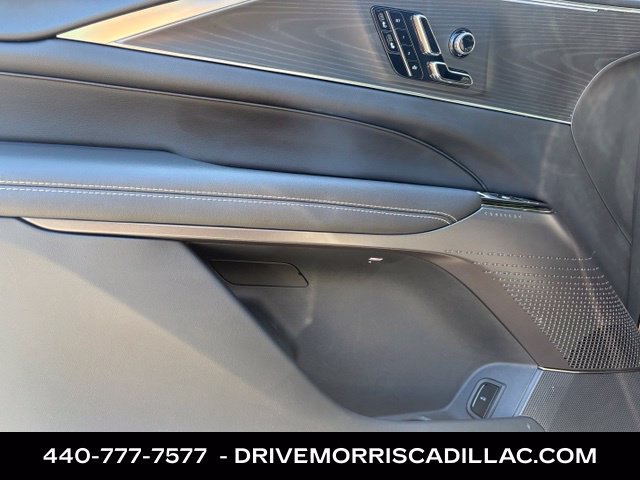 Certified 2025 Cadillac Lyriq Luxury w/ LPO, Floor Liner Package AWD/4WD image 27