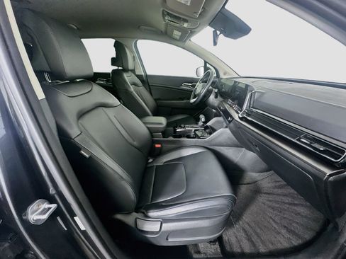 Used 2023 Kia Sportage EX FWD image 32