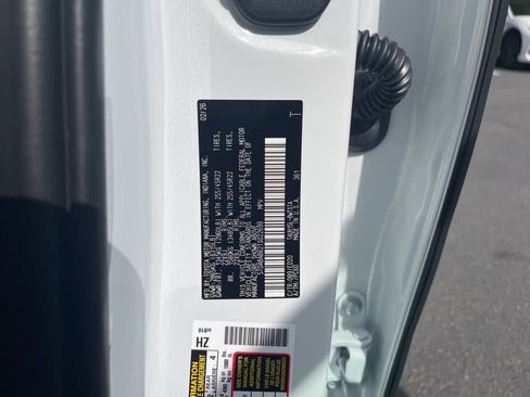 New 2026 Lexus TX 500h AWD image 30