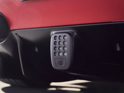 Used 2019 Ferrari 488 Spider Base image 25