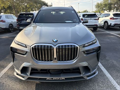 Used 2025 BMW ALPINA XB7 AWD/4WD image 2