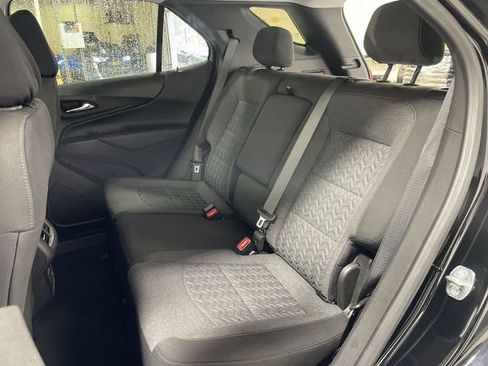 Used 2022 Chevrolet Equinox LT image 23