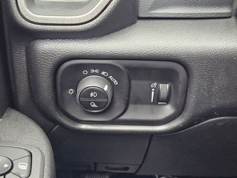 New 2026 RAM 3500 Tradesman AWD/4WD image 20