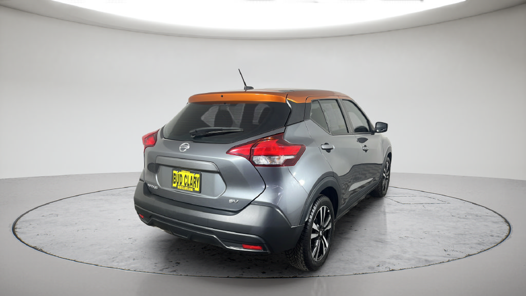 Used 2019 Nissan Kicks SV FWD image 5