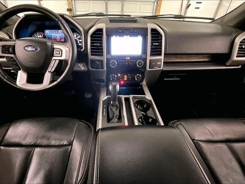 Used 2019 Ford F150 Lariat image 15