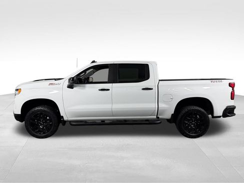 Used 2025 Chevrolet Silverado 1500 LT Trail Boss w/ Protection Package AWD/4WD image 10