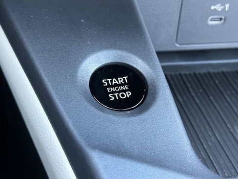 New 2026 Nissan Sentra SL w/ Floor Mat Package FWD image 21