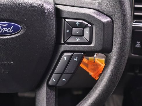 Certified 2019 Ford F250 XLT w/ XLT Value Package image 24