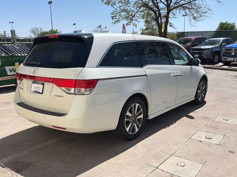 Used 2015 Honda Odyssey Touring Elite image 5