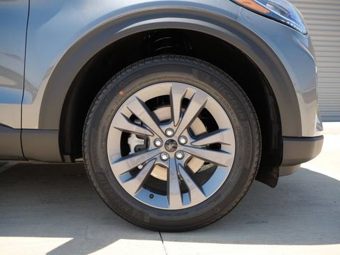 New 2026 Ford Explorer Active w/ Active Comfort Package AWD/4WD image 7