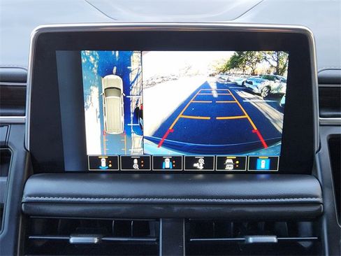 Used 2023 Chevrolet Tahoe Z71 w/ Off-Road Capability Package image 13