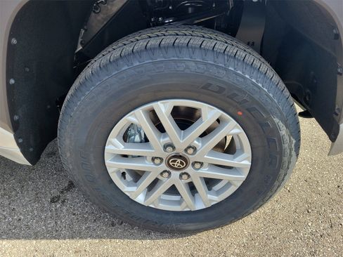 New 2026 Toyota Tundra SR5 image 6