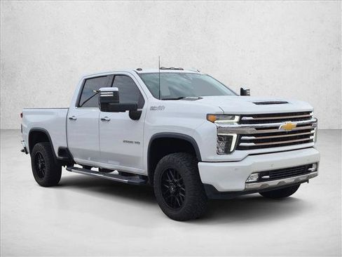 Used 2021 Chevrolet Silverado 2500 High Country w/ Z71 Off-Road Package AWD/4WD image 3