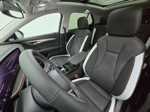 New 2025 Buick Envision Sport Touring image 23