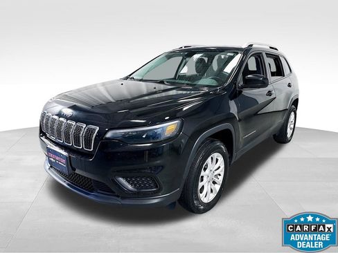 Used 2020 Jeep Cherokee Latitude w/ Cold Weather Group AWD/4WD image 2