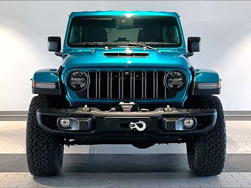 Used 2024 Jeep Wrangler Unlimited Rubicon 392 image 13