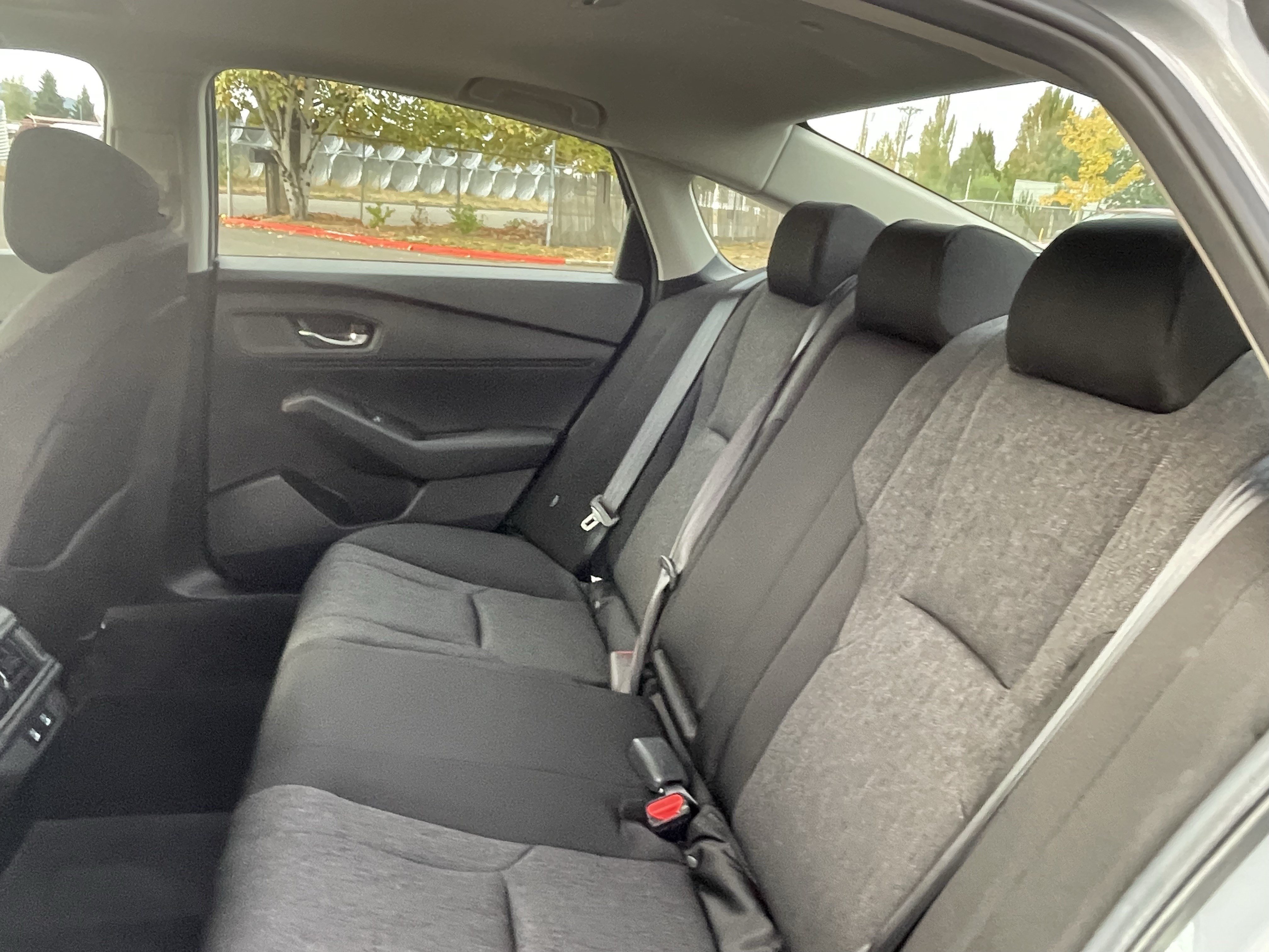Used 2025 Honda Accord SE image 15