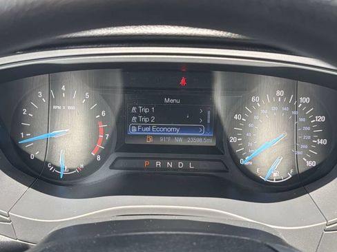 Used 2020 Ford Fusion S FWD image 23