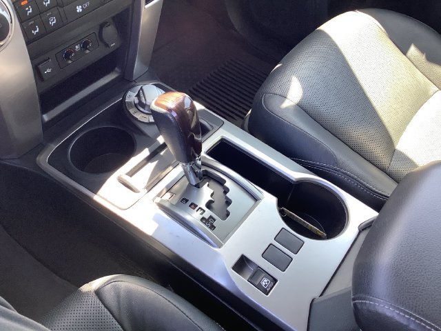 Used 2021 Toyota 4Runner Limited AWD/4WD image 18