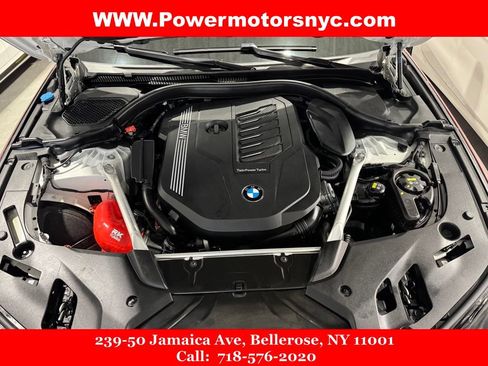 Used 2021 BMW 540i w/ M Sport Package RWD image 18