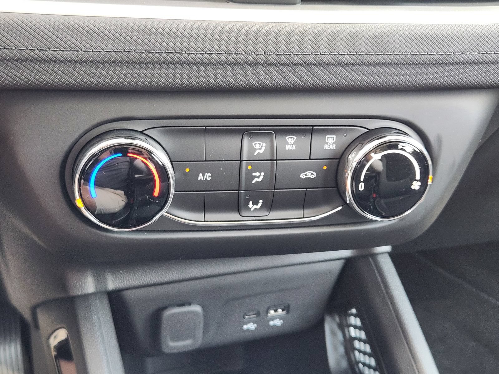 New 2026 Chevrolet TrailBlazer LS FWD image 19