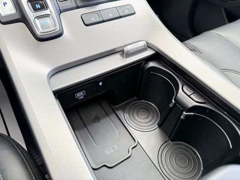 Used 2021 Hyundai Palisade SEL w/ Premium Package image 23