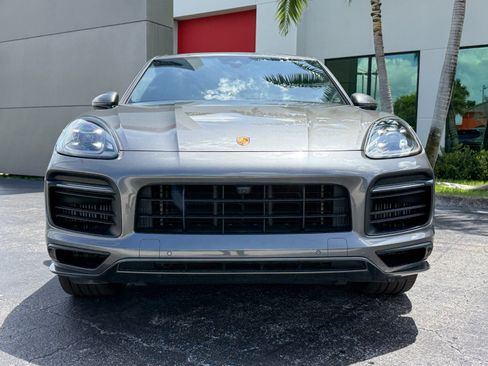 Used 2021 Porsche Cayenne GTS AWD/4WD image 7
