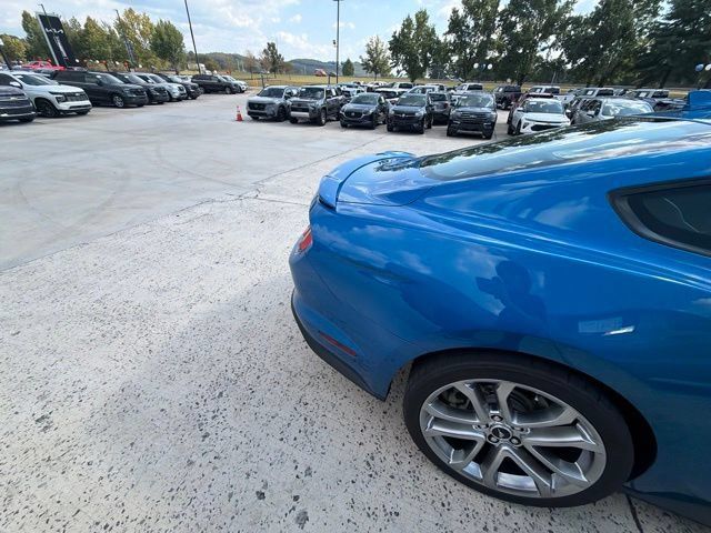 Used 2021 Ford Mustang GT Premium w/ Ford Safe & Smart Package RWD image 16