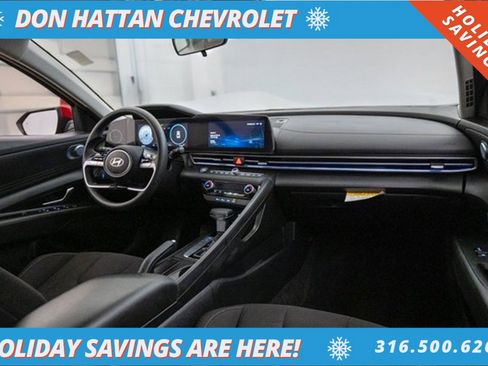 Used 2024 Hyundai Elantra SEL image 28