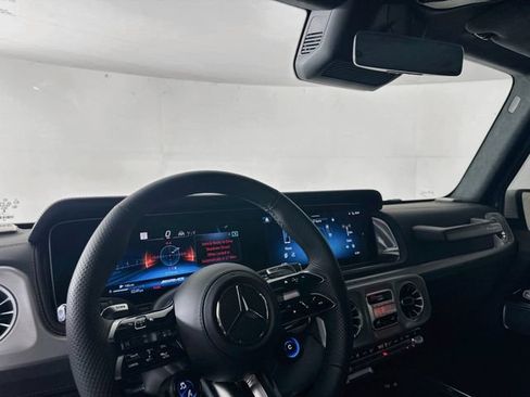 Certified 2026 Mercedes-Benz G 63 AMG 4MATIC image 9