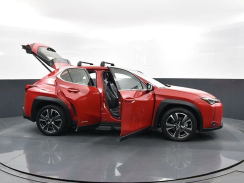 Used 2020 Lexus UX 250h w/ Premium Package image 43