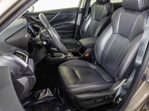 Used 2021 Subaru Forester Limited image 23