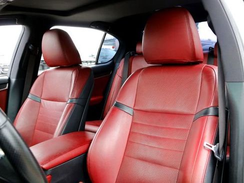 Used 2017 Lexus GS 350 F Sport RWD image 11