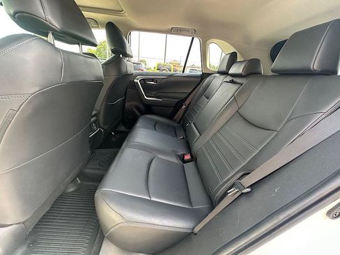 Certified 2019 Toyota RAV4 XLE Premium w/ Cold Weather Package AWD/4WD image 16