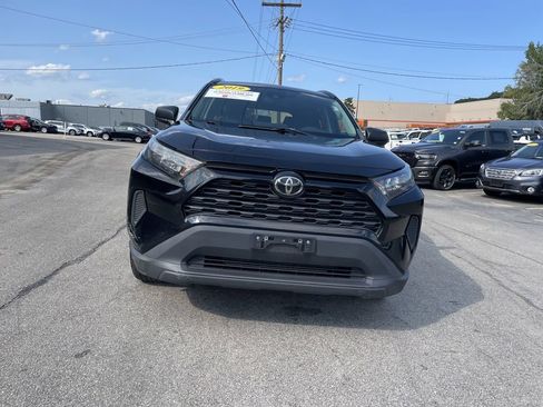 Used 2019 Toyota RAV4 LE w/ All Weather Liner Package AWD/4WD image 5