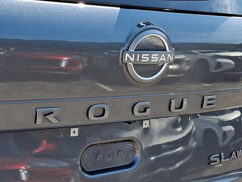 Certified 2024 Nissan Rogue SL w/ SL Premium Package AWD/4WD image 31
