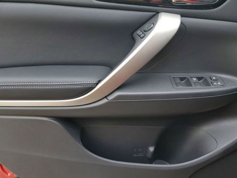 New 2025 Mitsubishi Eclipse Cross SE AWD/4WD image 12
