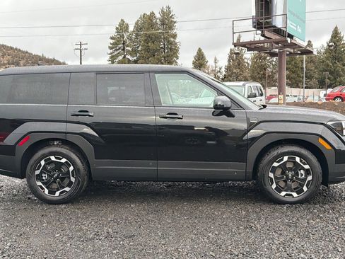 New 2026 Hyundai Santa Fe SE image 3