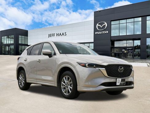 Used 2025 MAZDA CX-5 AWD 2.5 S w/ Preferred Package image 4