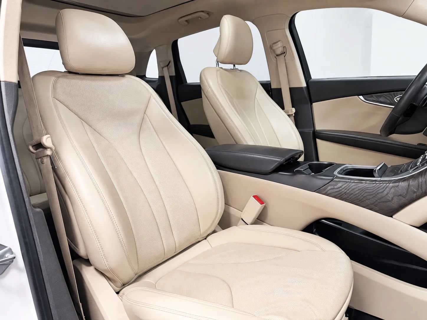 Used 2019 Lincoln Nautilus Reserve w/ Driver Assistance Package FWD image 27