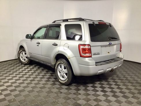 Used 2008 Ford Escape XLT image 8