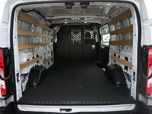 Used 2025 Ford Transit 250 Low Roof w/ Exterior Upgrade Package RWD image 25