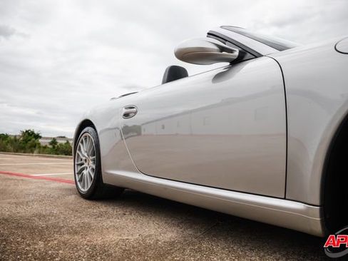 Used 2009 Porsche 911 Carrera RWD image 23