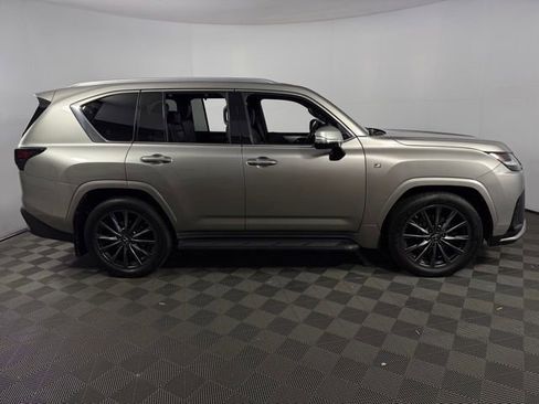 Used 2023 Lexus LX 600 F Sport image 10