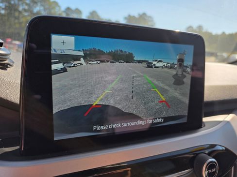 Used 2020 Ford Escape SEL image 10