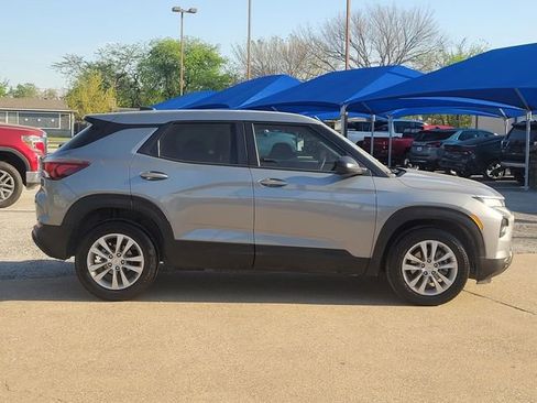 Used 2023 Chevrolet TrailBlazer LS image 6
