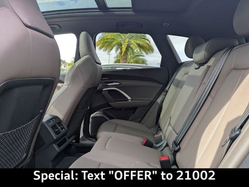Certified 2025 Audi Q5 Premium Plus w/ Premium Plus image 16